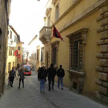 Apartment Mezzanino L Palazzo Gagnoni Grugni Montepulciano